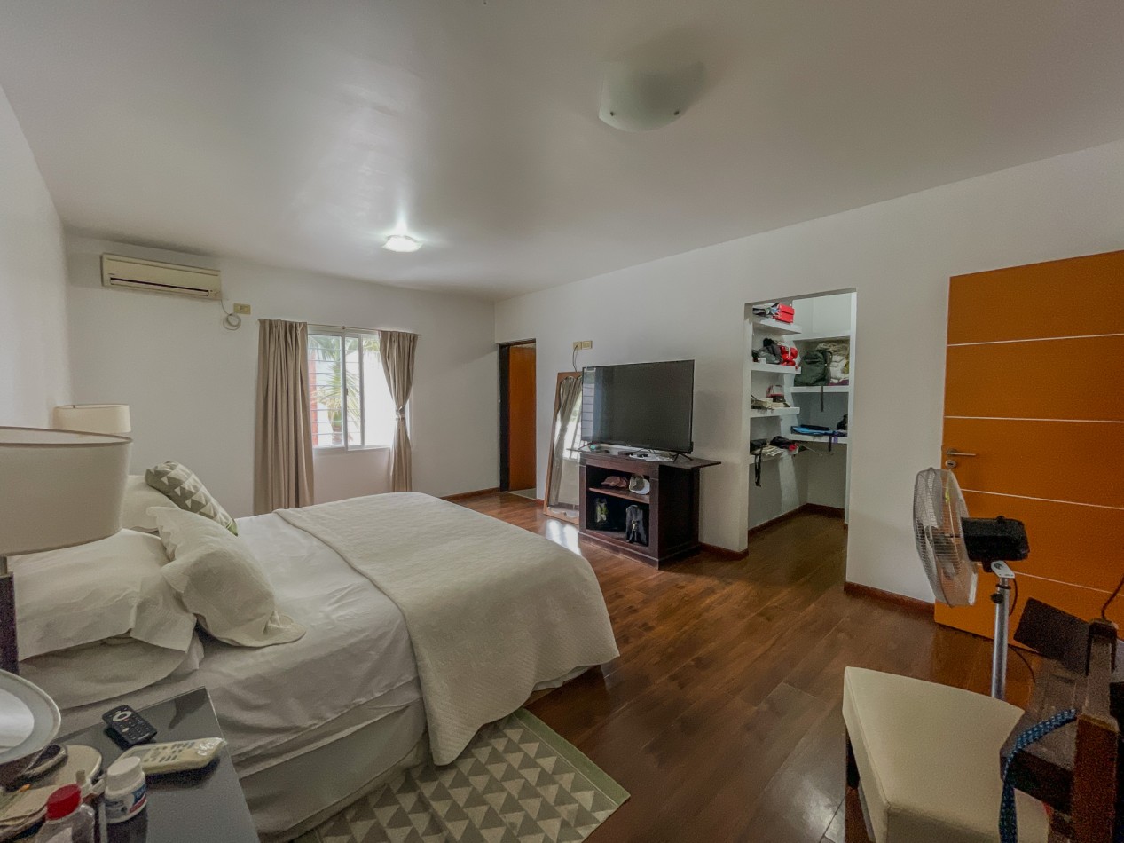Comodidad, Espacio y Ubicacion: Tu Casa Ideal en El Macrocentro