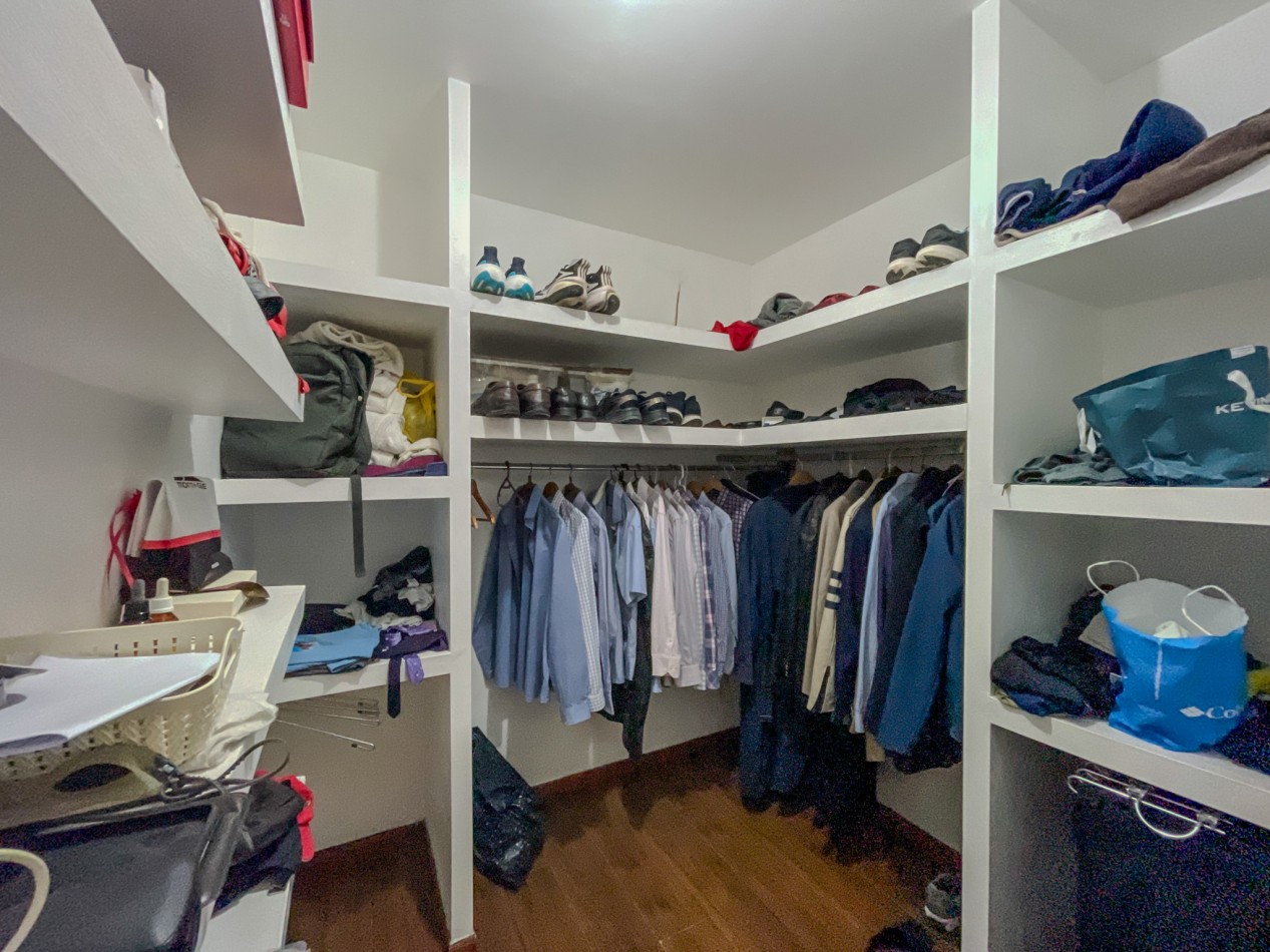 Comodidad, Espacio y Ubicacion: Tu Casa Ideal en El Macrocentro