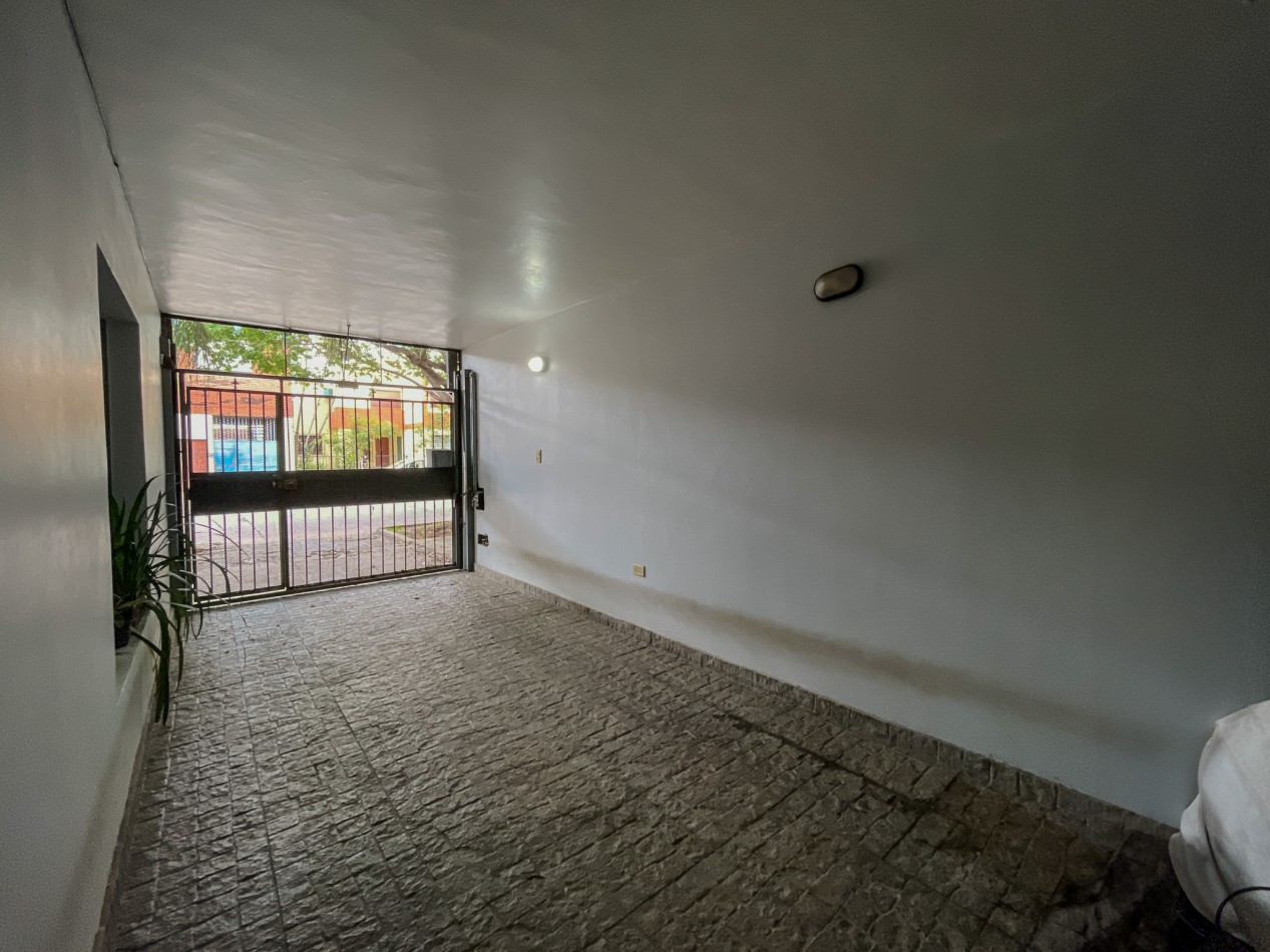 Comodidad, Espacio y Ubicacion: Tu Casa Ideal en El Macrocentro
