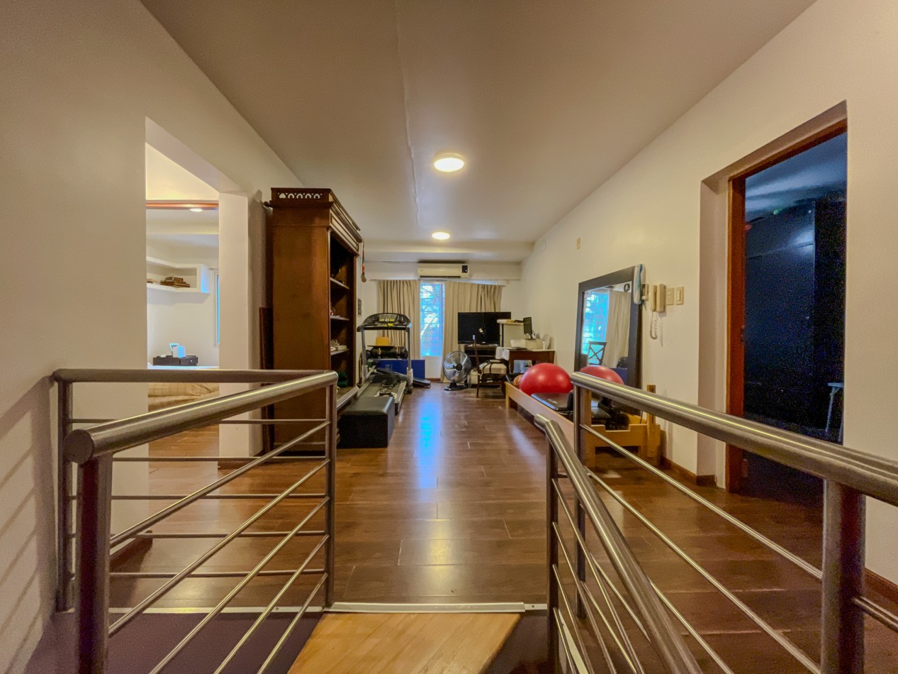 Comodidad, Espacio y Ubicacion: Tu Casa Ideal en El Macrocentro