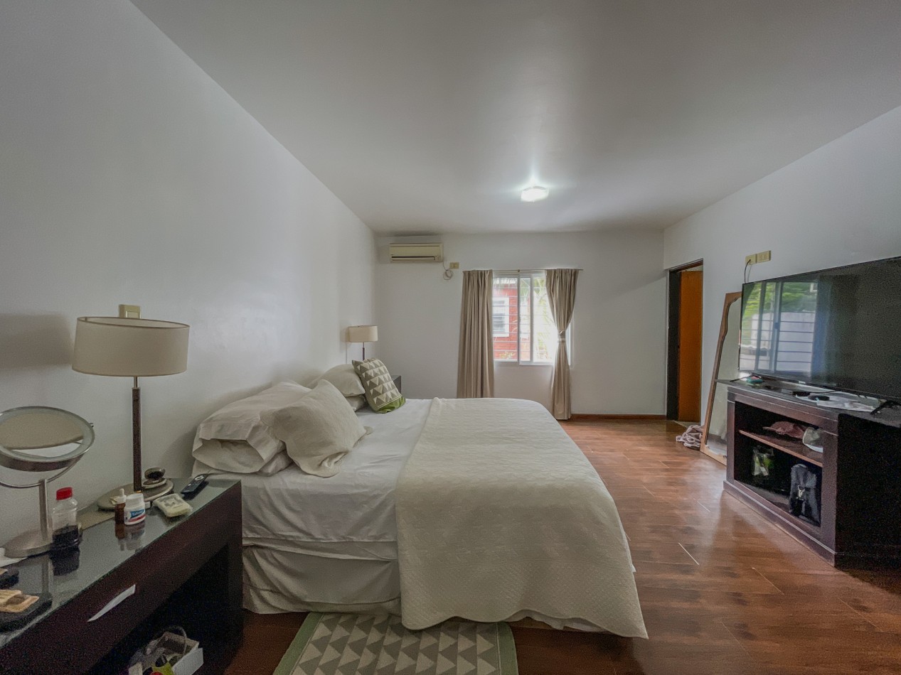 Comodidad, Espacio y Ubicacion: Tu Casa Ideal en El Macrocentro