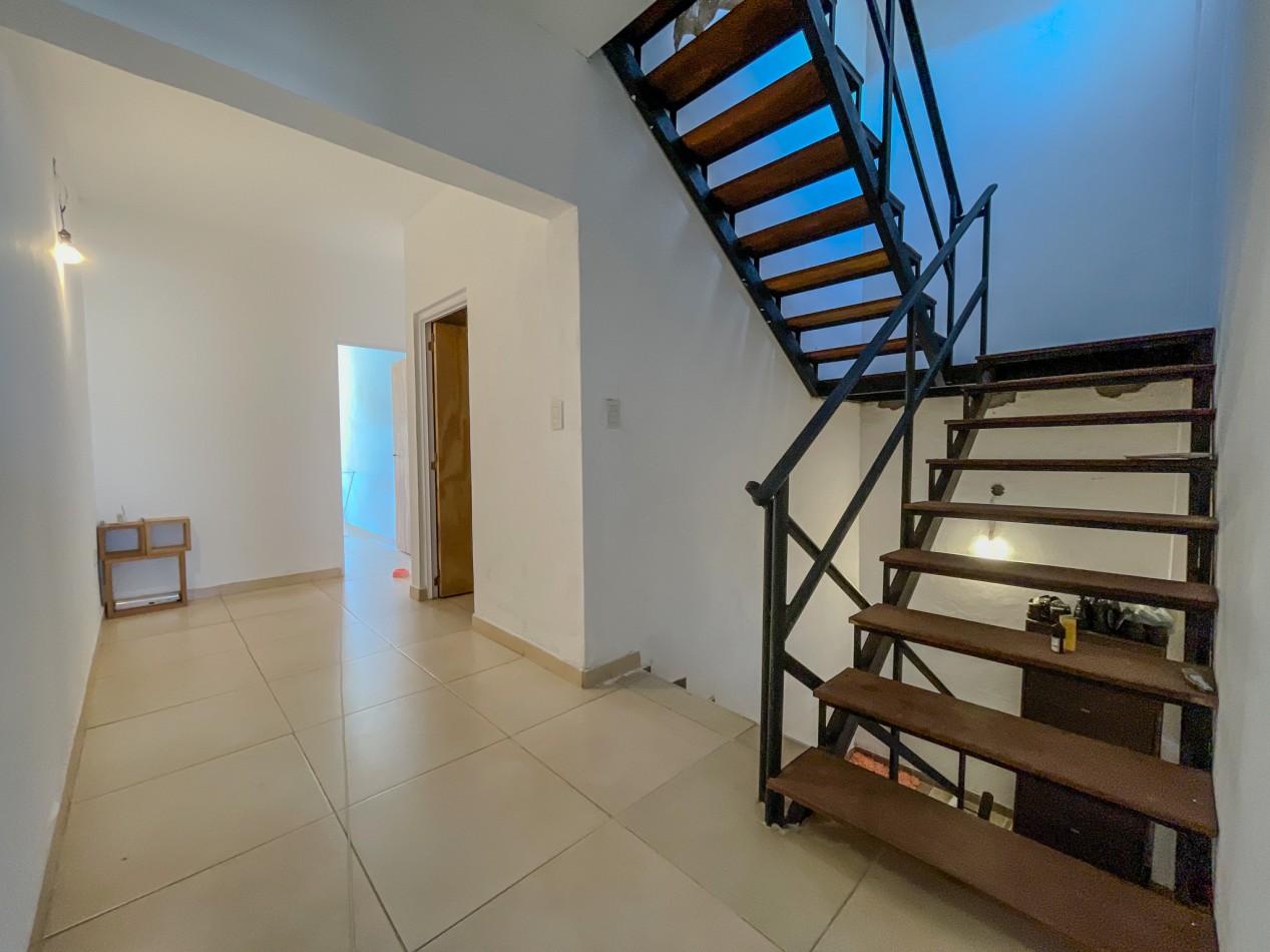 Duplex Funcional y Seguro en San Miguel - 3 Dorm., Terraza y Cochera