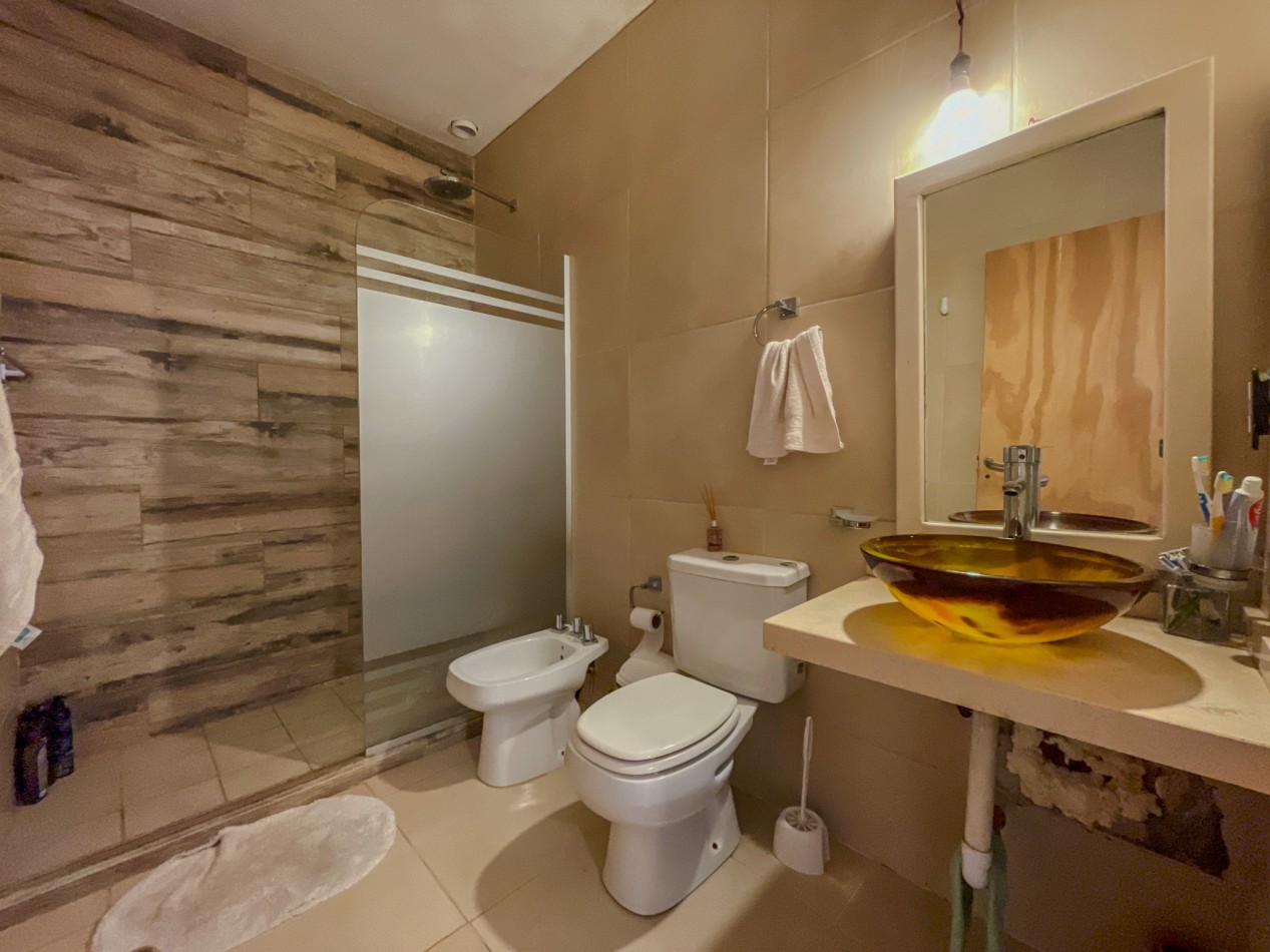 Duplex Funcional y Seguro en San Miguel - 3 Dorm., Terraza y Cochera