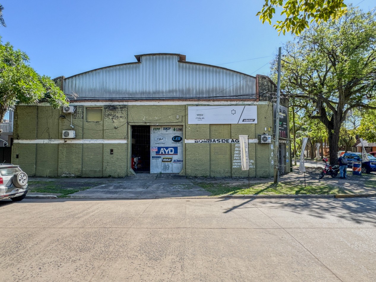 Galpon con Oficinas Centrico