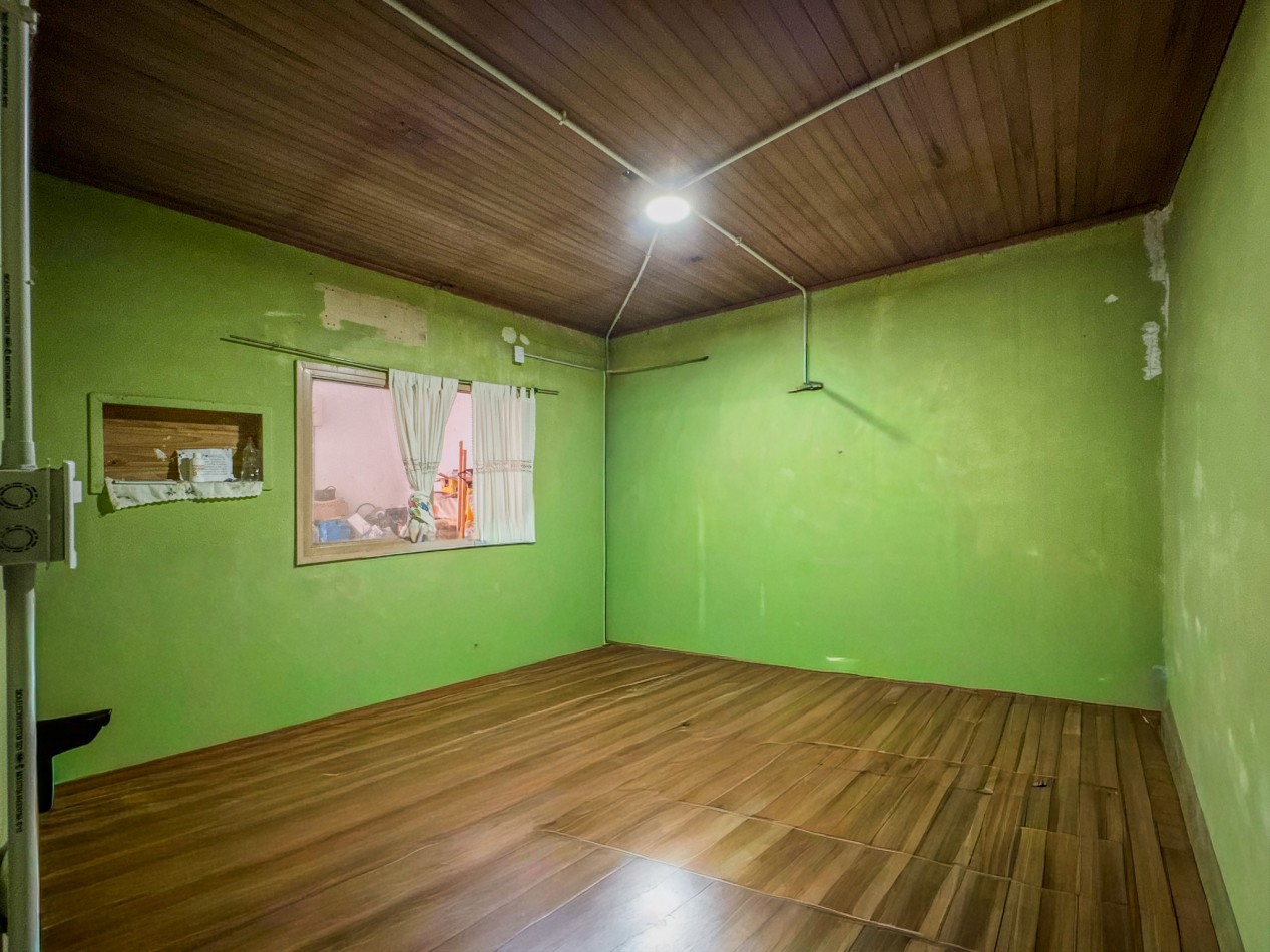 Casa a Remodelar Sobre Av Italia