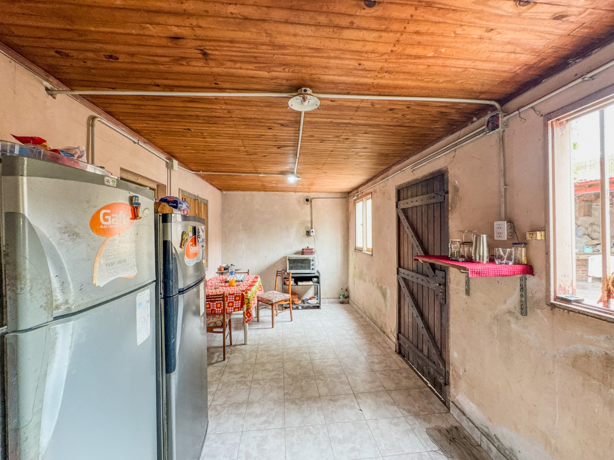 Casa a Remodelar Sobre Av Italia