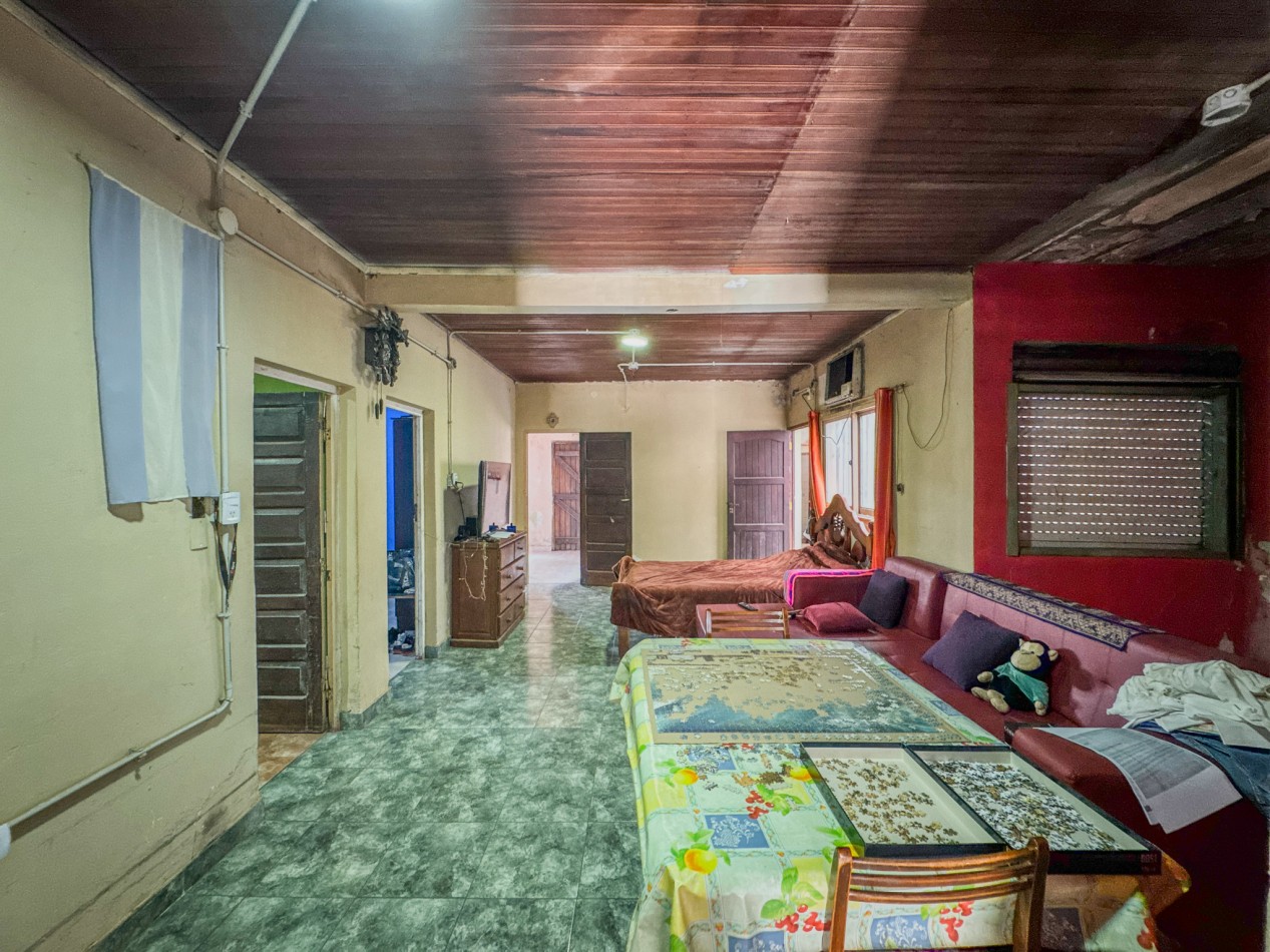 Casa a Remodelar Sobre Av Italia