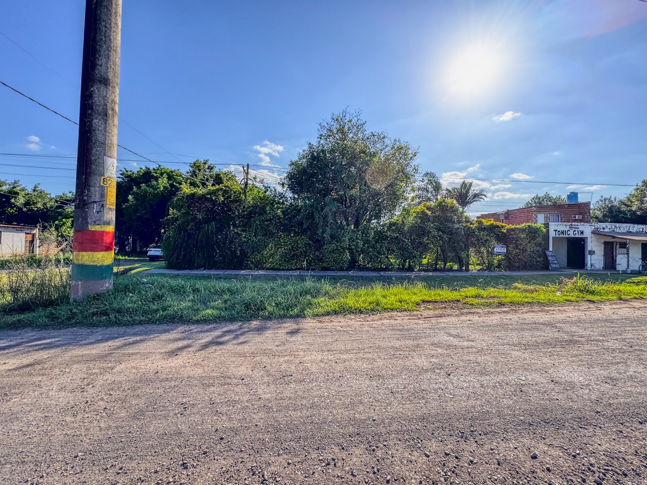 Casa Quincho | Av Martina Esq. Los Jazmines - Villa Rio Negro