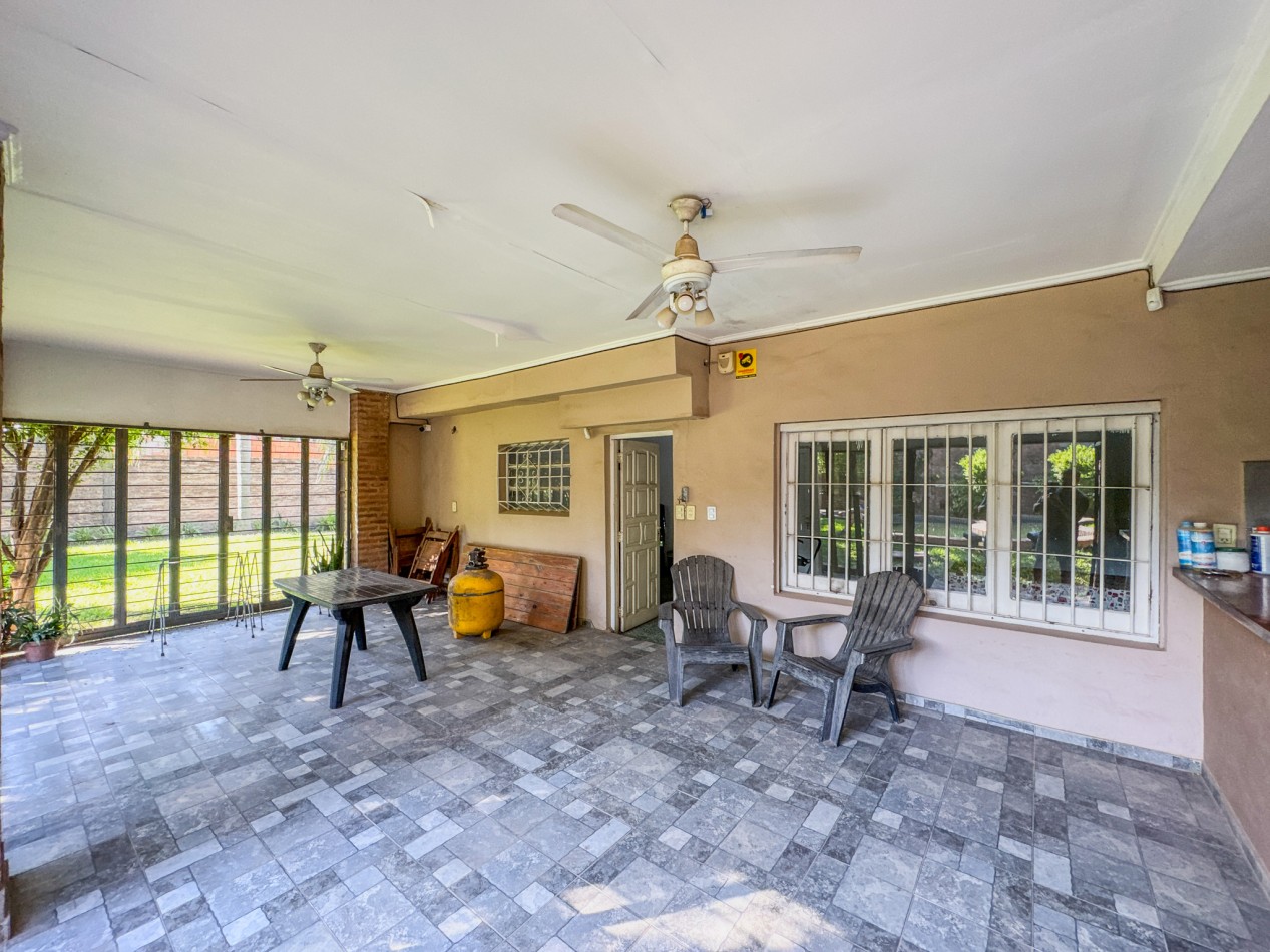 Casa Quincho | Av Martina Esq. Los Jazmines - Villa Rio Negro