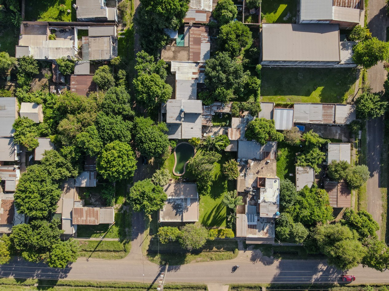 Casa Quincho | Av Martina Esq. Los Jazmines - Villa Rio Negro