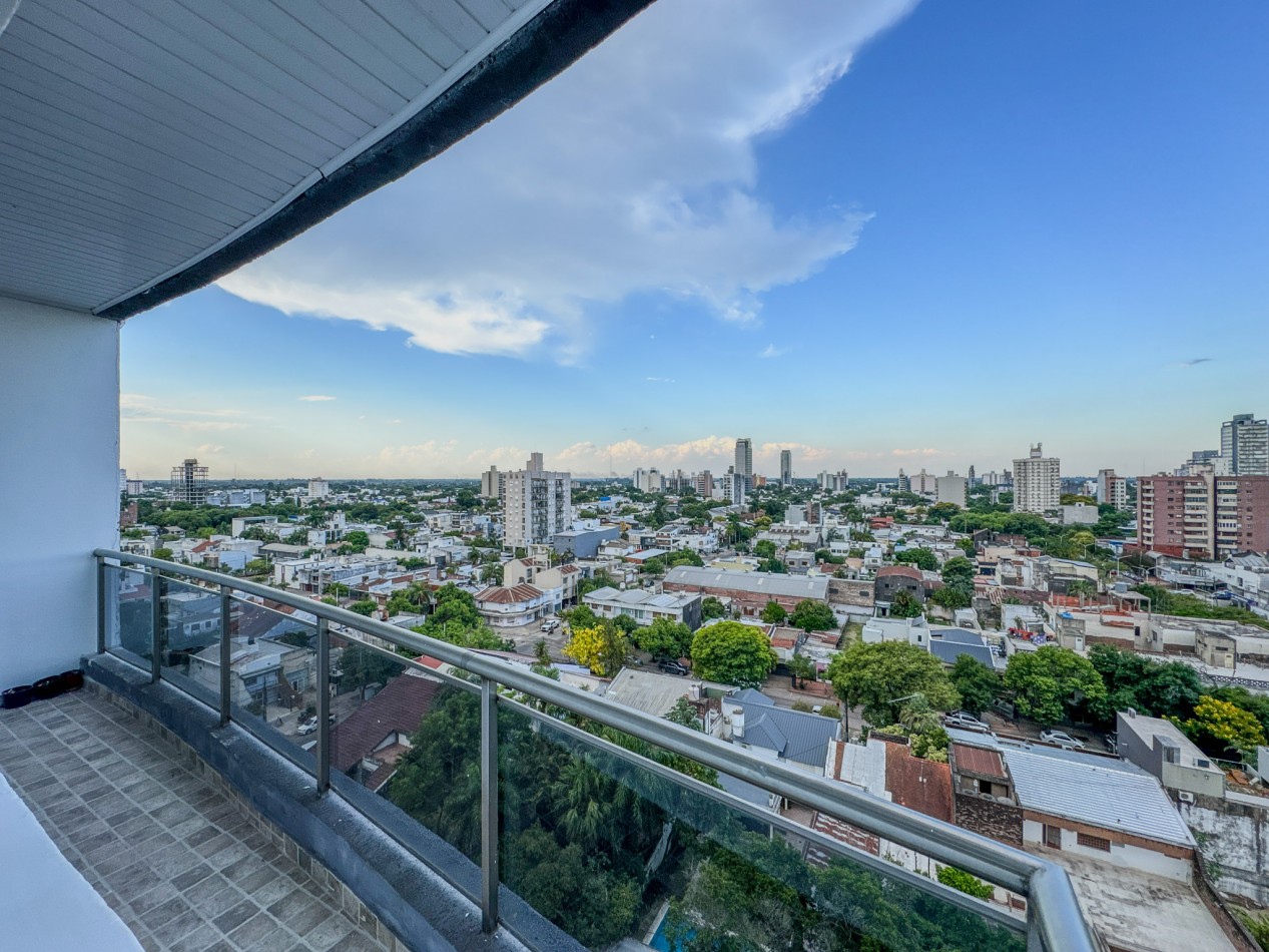 Departamento 2 Dorm + Cochera en Macrocentro | Piso 10 con Vista Abierta
