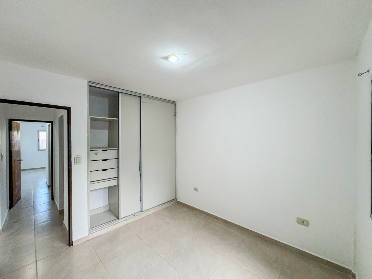 Departamento 2 Dorm + Cochera en Macrocentro | Piso 10 con Vista Abierta