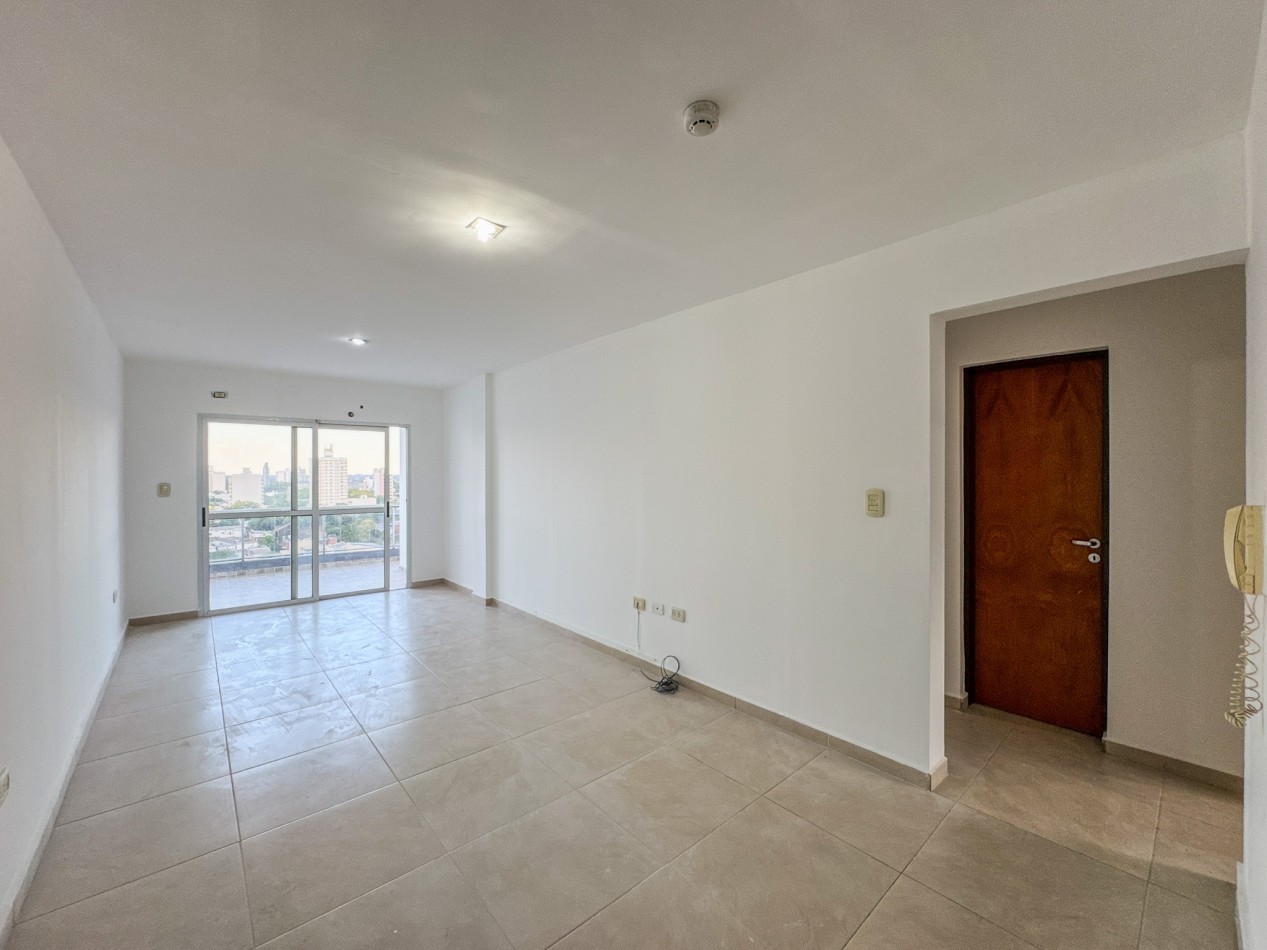 Departamento 2 Dorm + Cochera en Macrocentro | Piso 10 con Vista Abierta