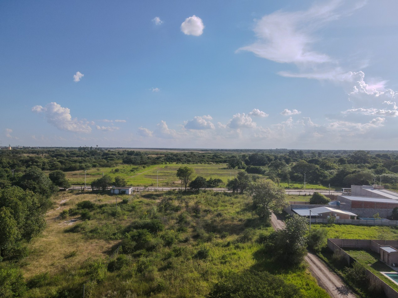 2 Lotes Sobre Av Marconi con 2554 m² c/u y Conexion Directa a Ruta 11