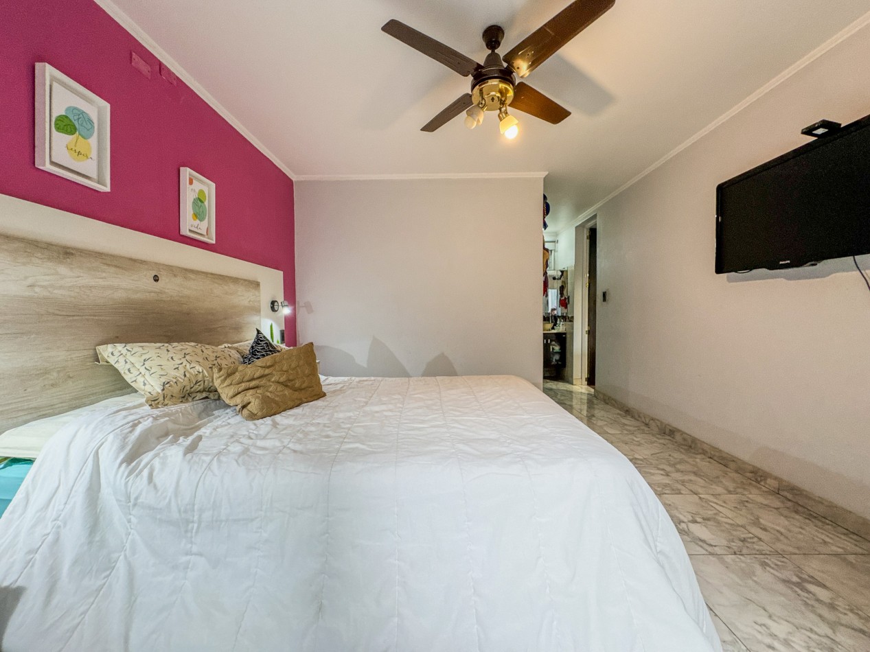 Casa 3 Dorm. con Suite en Planta Baja, Patio y Pileta