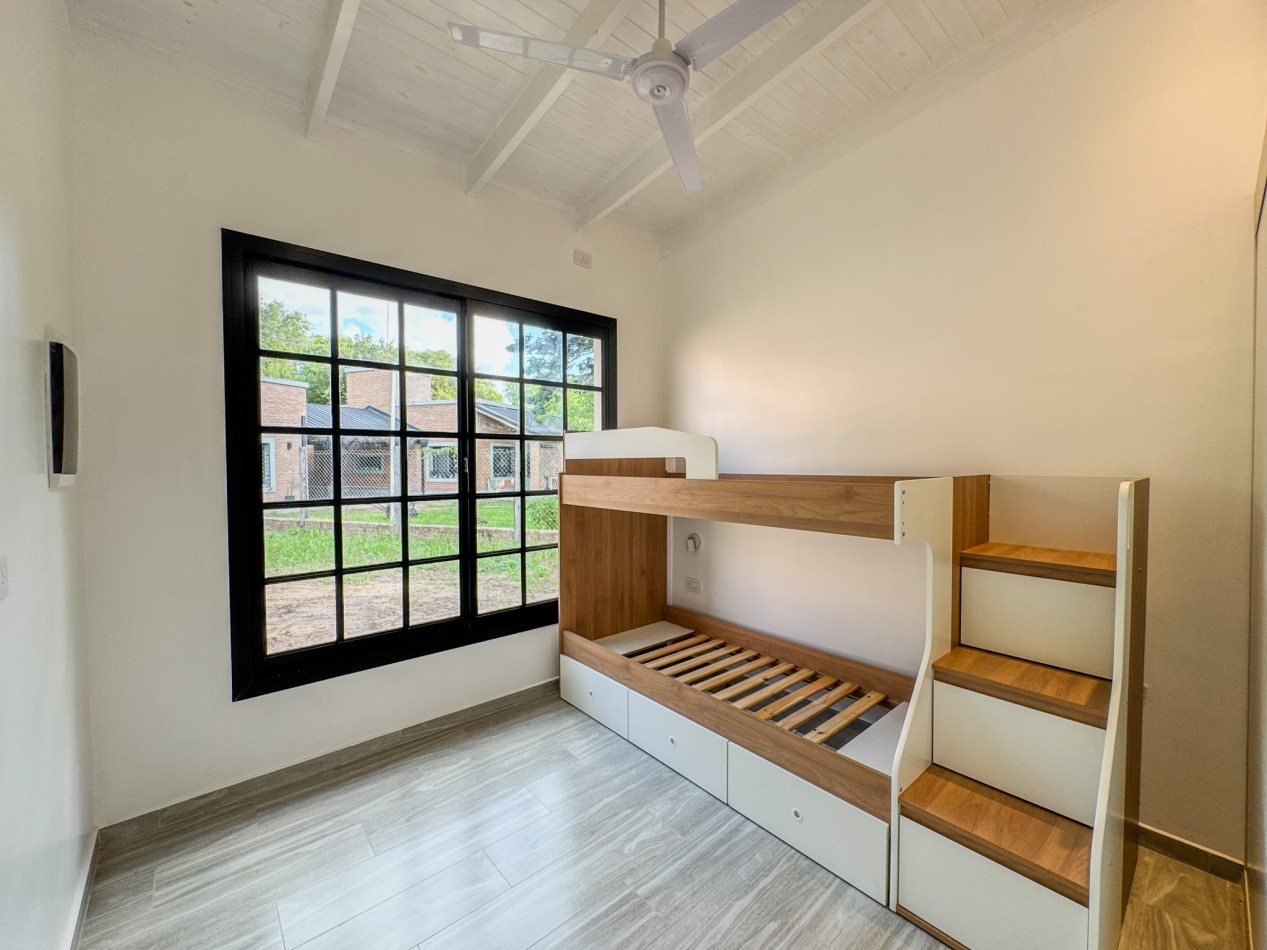 Casa de diseño con techo abovedado en Altos Verdes