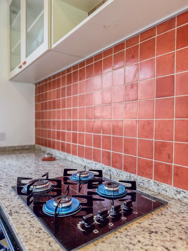 Casa de diseño con techo abovedado en Altos Verdes