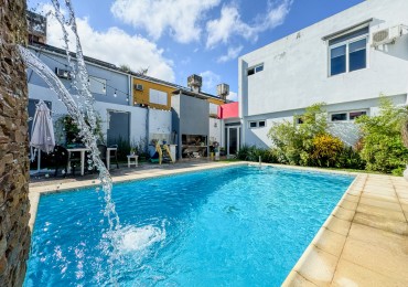Casa 3 Dorm. con Suite en Planta Baja, Patio y Pileta